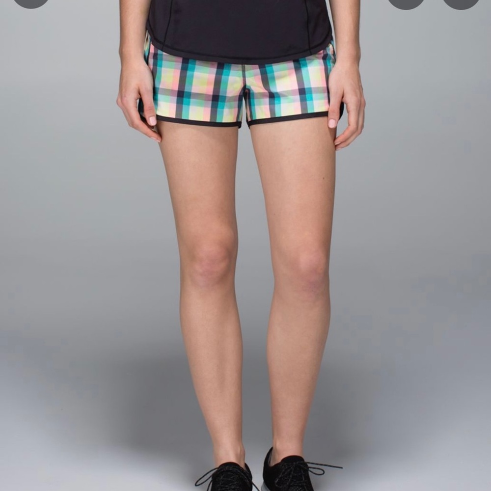 Lululemon Speed Up Low-Rise Lined Short 2.5"